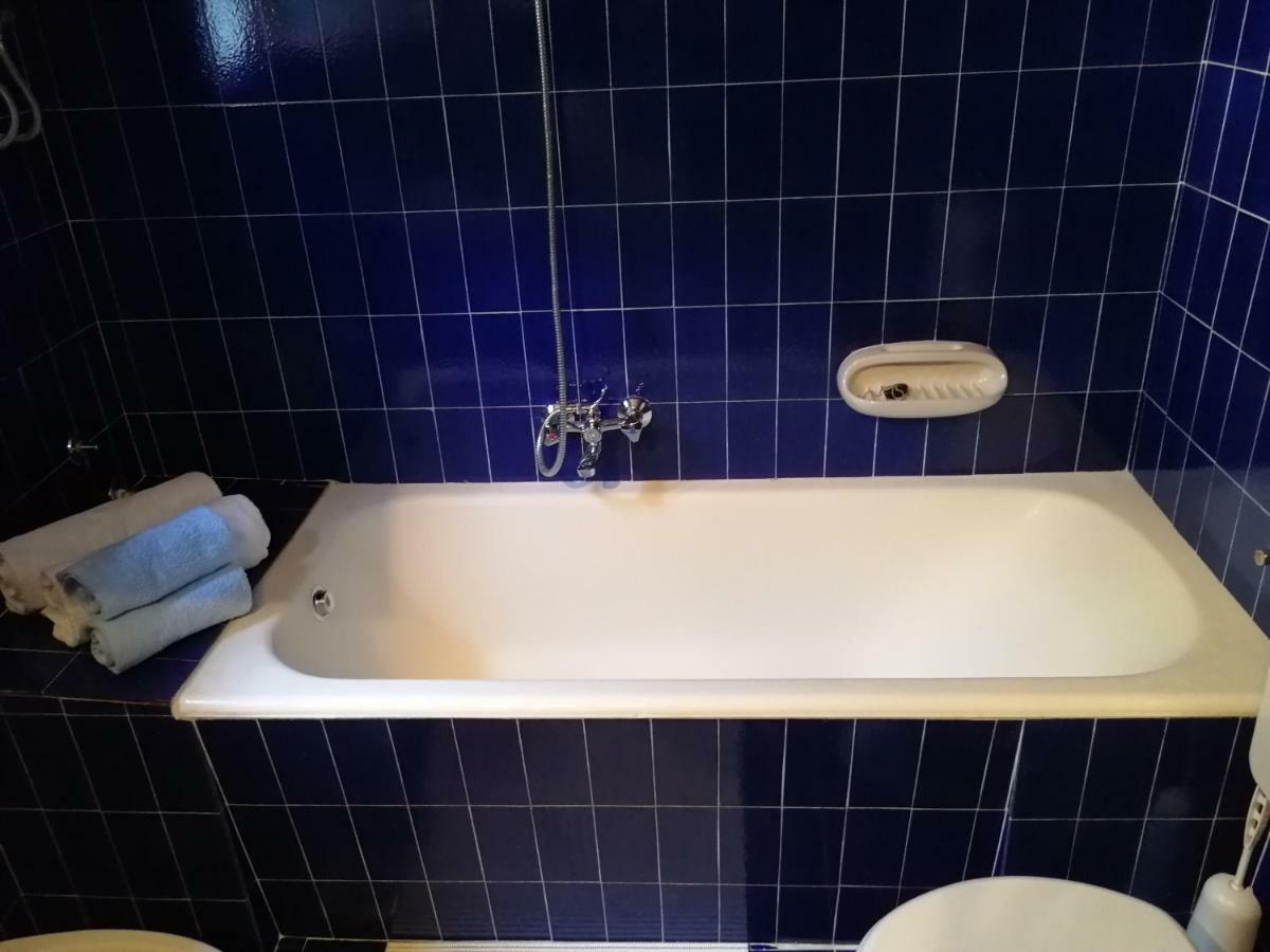 Apartman Mladenka Supetar Kültér fotó