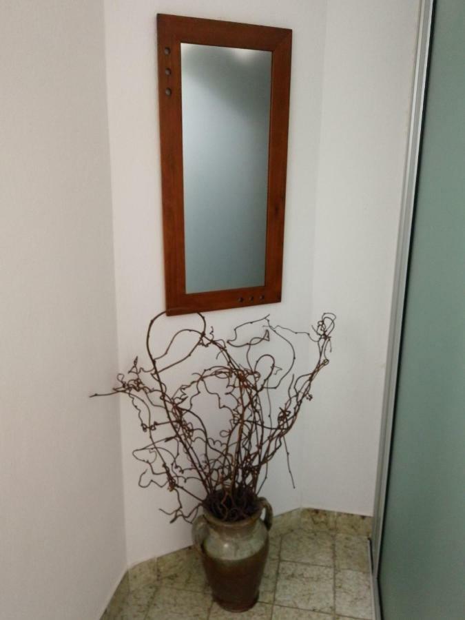 Apartman Mladenka Supetar Kültér fotó
