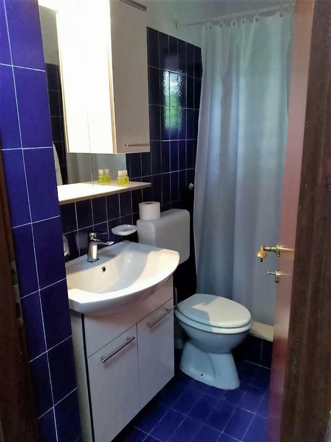 Apartman Mladenka Supetar Kültér fotó